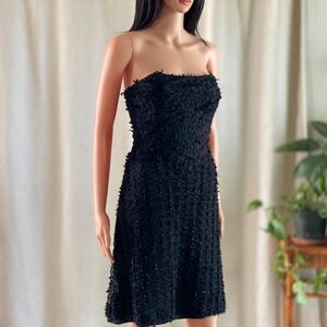 NWT White House Black Market Black 3D Floral Applique Strapless Cocktail Dress 8